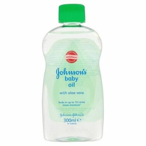 l johnsons baby oil with aloe vera en vitamin e 300ml e1648703794678